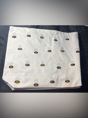 New Bee Print Canvas Tote Bag - White and Yellow 15.5” x 18.5”